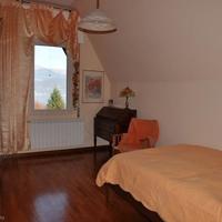 Villa in the suburbs in Italy, Lombardia, Varese, 340 sq.m.