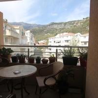 Квартира в центре города в Черногории, Будва, 93 кв.м.