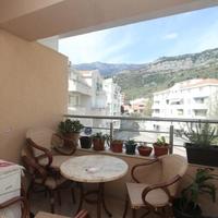 Квартира в центре города в Черногории, Будва, 93 кв.м.