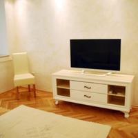 Квартира в центре города в Черногории, Будва, 82 кв.м.