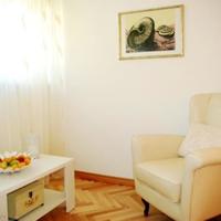 Квартира в центре города в Черногории, Будва, 82 кв.м.