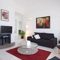 Вилла в Испании, Каталония, Багур