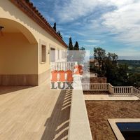 Вилла в Испании, Каталония, Жирона, 438 кв.м.