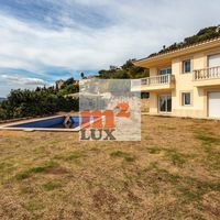 Вилла в Испании, Каталония, Жирона, 427 кв.м.