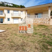 Вилла в Испании, Каталония, Жирона, 427 кв.м.