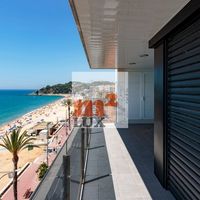Апартаменты у моря в Испании, Каталония, Льорет-де-Мар, 150 кв.м.