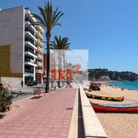 Apartment at the seaside in Spain, Catalunya, Lloret de Mar, 150 sq.m.