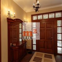 Вилла в пригороде в Испании, Каталония, Жирона, 550 кв.м.