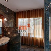 Вилла в пригороде в Испании, Каталония, Жирона, 550 кв.м.