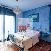 Вилла в горах в Испании, Каталония, Льорет-де-Мар, 300 кв.м.