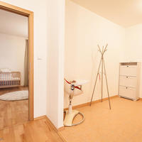 Flat Czechia, Karlovy Vary Region, Karlovy Vary, 69 sq.m.