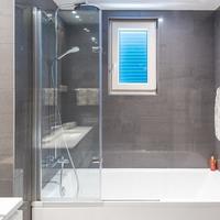 Flat in Montenegro, Tivat, Radovici, 110 sq.m.