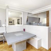 Apartment in the city center in France, Ile-de-France, Paris, 125 sq.m.
