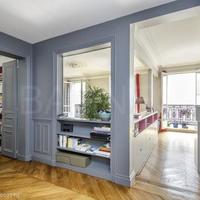 Apartment in the city center in France, Ile-de-France, Paris, 125 sq.m.