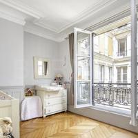 Apartment in the city center in France, Ile-de-France, Paris, 125 sq.m.