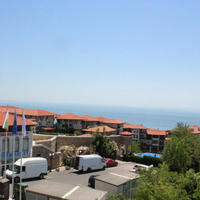 Апартаменты на второй линии моря/озера в Болгарии, Бургасская область, Елените, 110 кв.м.