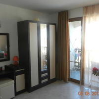 Apartment at the first line of the sea / lake in Bulgaria, Sveti Vlas, 71 sq.m.