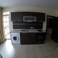 Апартаменты в центре города в Болгарии, Солнечный Берег, 59 кв.м.