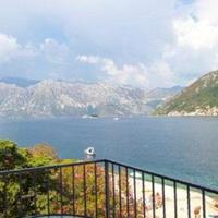 Квартира на первой линии моря/озера в Черногории, Котор, Пераст, 87 кв.м.