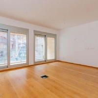 Flat in the suburbs in Montenegro, Kotor, 129 sq.m.