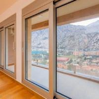 Flat in the suburbs in Montenegro, Kotor, 129 sq.m.