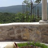 House in the suburbs in Montenegro, 120 sq.m.