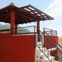 House in the suburbs in Montenegro, 120 sq.m.