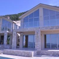 Villa in the suburbs in Montenegro, 187 sq.m.