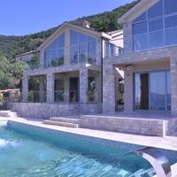 Villa in the suburbs in Montenegro, 187 sq.m.