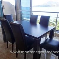 Flat at the first line of the sea / lake in Montenegro, 92 sq.m.