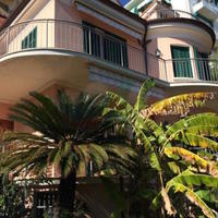 Villa at the second line of the sea / lake, in the city center in Italy, San Donnino, 290 sq.m.