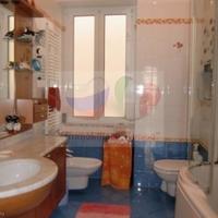 Дом в центре города в Италии, Сан-Донино, 240 кв.м.