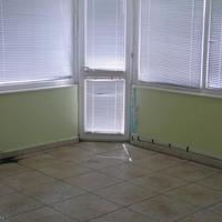 Flat at the first line of the sea / lake in Bulgaria, Varna region, 69 sq.m.