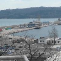 Flat at the first line of the sea / lake in Bulgaria, Varna region, 69 sq.m.