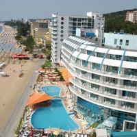 Apartment at the first line of the sea / lake in Bulgaria, Golden Sands, 80 sq.m.