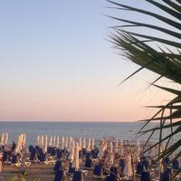 Квартира на второй линии моря/озера, в центре города в Турции, 115 кв.м.