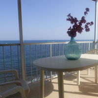 Flat at the first line of the sea / lake in Spain, Comunitat Valenciana, Alicante, 75 sq.m.