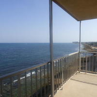 Flat at the first line of the sea / lake in Spain, Comunitat Valenciana, Alicante, 75 sq.m.