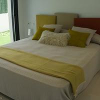 Вилла на первой линии моря/озера, в пригороде в Испании, Валенсия, Аликанте, 250 кв.м.