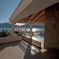 Villa at the first line of the sea / lake in Montenegro, Kotor, 405 sq.m.