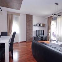 Apartment at the first line of the sea / lake in Montenegro, Budva, Przno, 70 sq.m.