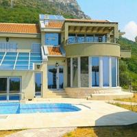 Villa in the suburbs in Montenegro, Bar, Budva, 500 sq.m.