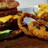 Ресторан (кафе) в центре города в Черногории, Бар, Будва, 130 кв.м.