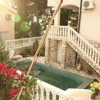House at the second line of the sea / lake, in the suburbs in Montenegro, Bar, Budva, 500 sq.m.