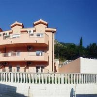 Hotel at the second line of the sea / lake in Montenegro, Kotor, 360 sq.m.
