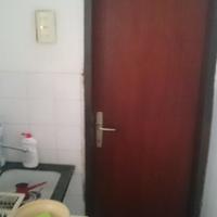 Дом в центре города, на первой линии моря/озера в Черногории, Котор, 185 кв.м.