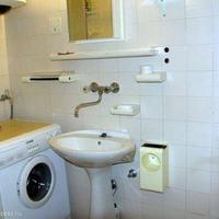 Квартира на второй линии моря/озера, в центре города в Черногории, Будва, 49 кв.м.