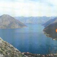 Земельный участок на второй линии моря/озера в Черногории