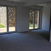 Таунхаус в центре города в Словении, Любляна, 203 кв.м.