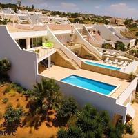 Villa in the city center, at the first line of the sea / lake in Portugal, Cascais, 448 sq.m.